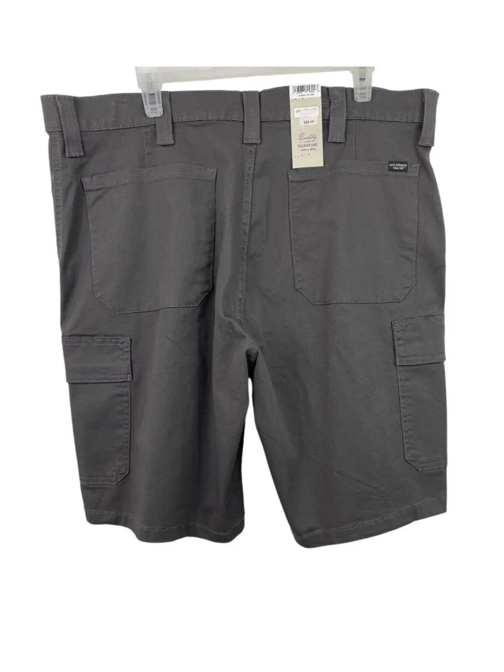 Levis Strauss Signature Mens Size 40 Gray Essential Cargo Shorts